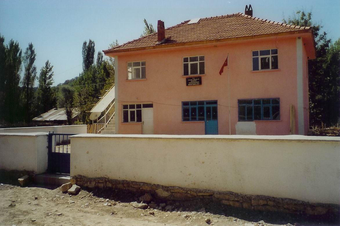 Muhtarl�k  Binas�